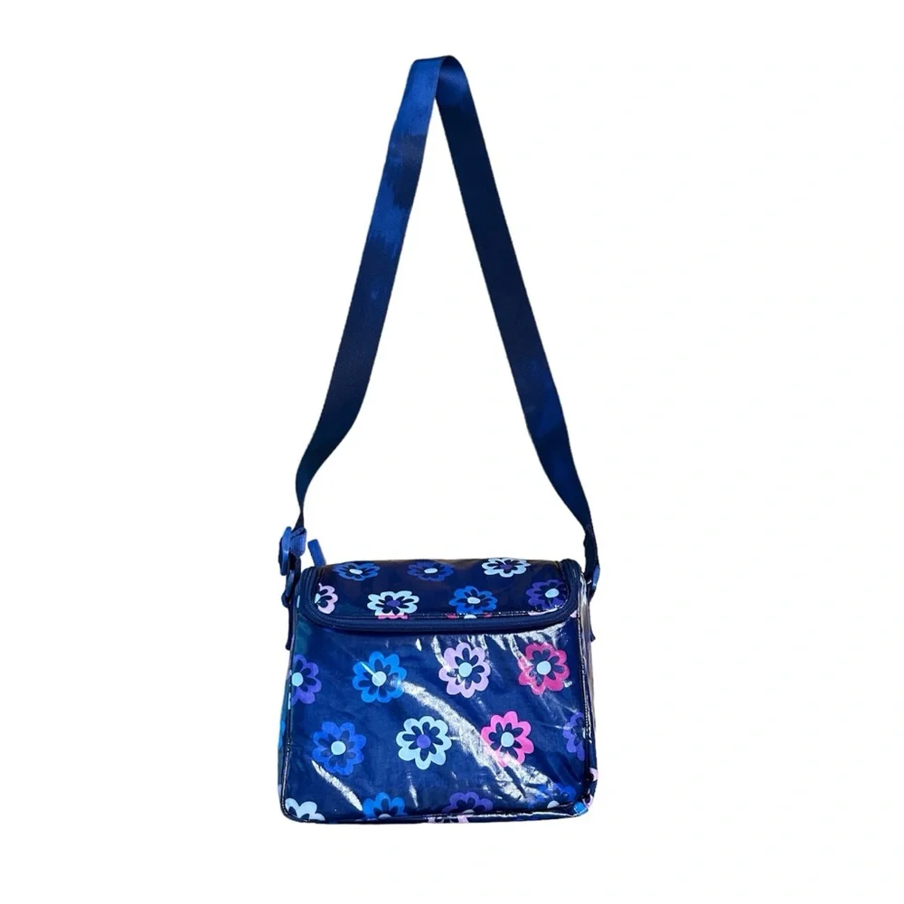 Vera Bradley Lunch Tote - Picture 9 of 16